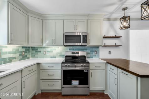 12 Ely Court Toms River NJ 08757