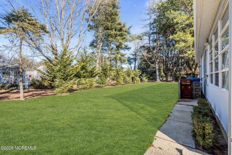 12 Ely Court Toms River NJ 08757