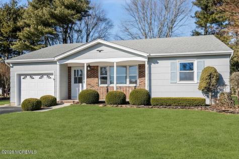 12 Ely Court Toms River NJ 08757
