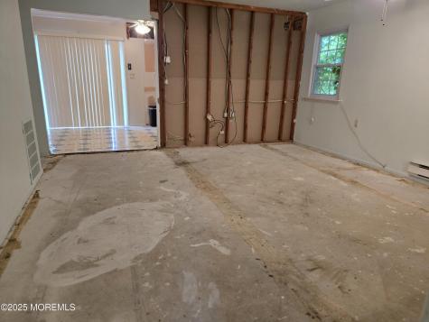 84B Gladiola Court Lakewood NJ 08701