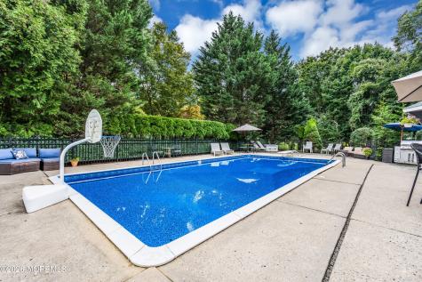 1 Cherry Hill Road Holmdel NJ 07733
