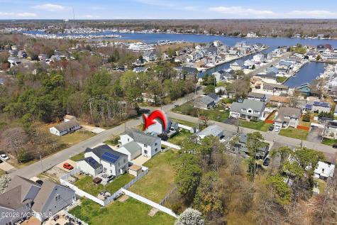 821 Bunnell Street Lanoka Harbor NJ 08734
