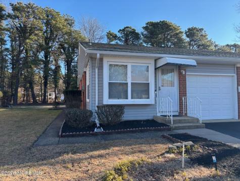 40 Hudson Parkway Whiting NJ 08759