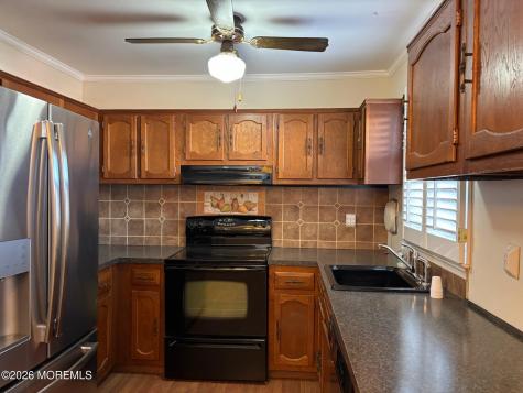 40 Hudson Parkway Whiting NJ 08759