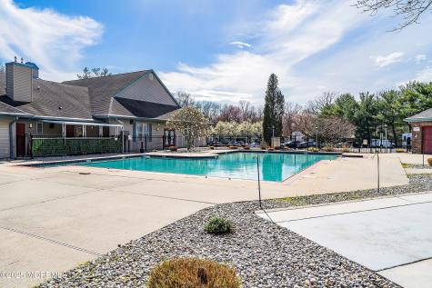 401 Lily Court Whiting NJ 08759