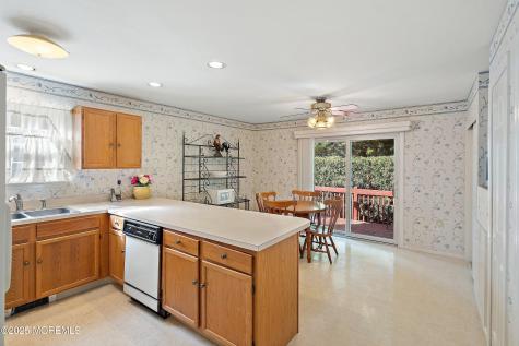 401 Lily Court Whiting NJ 08759