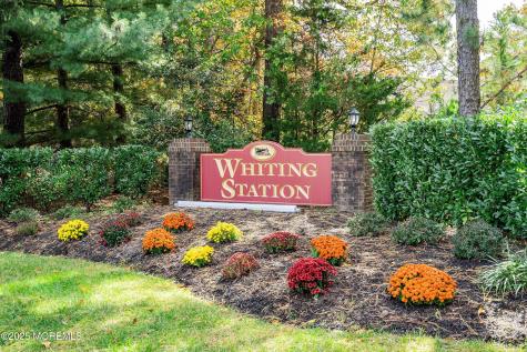 401 Lily Court Whiting NJ 08759