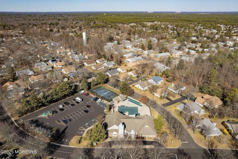 401 Lily Court Whiting NJ 08759
