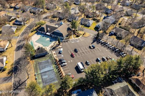 401 Lily Court Whiting NJ 08759