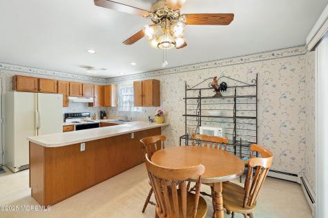 401 Lily Court Whiting NJ 08759