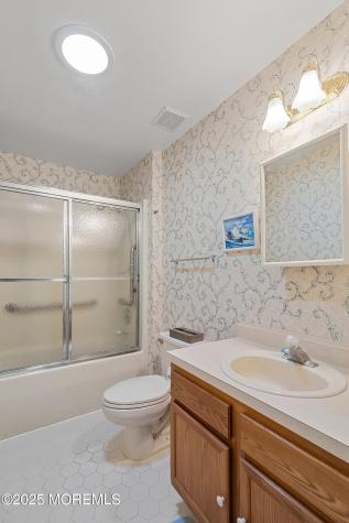 401 Lily Court Whiting NJ 08759