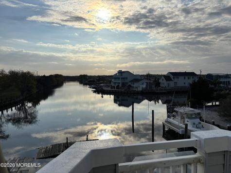 322 Bayshore Drive Barnegat NJ 08005