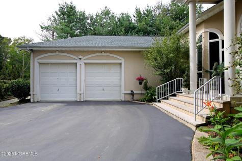 15 Gun Club Road Tinton Falls NJ 07712