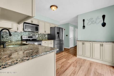 25 Sydor Avenue Jackson NJ 08527