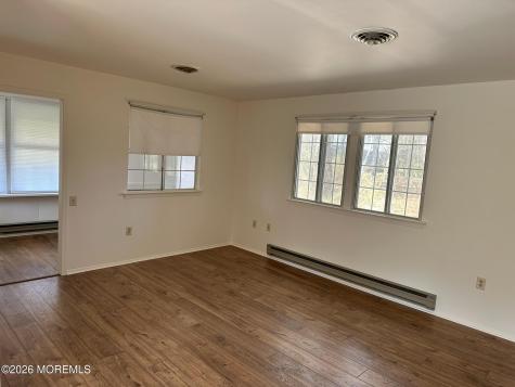 4 Quincy Drive Whiting NJ 08759
