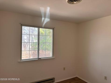 4 Quincy Drive Whiting NJ 08759