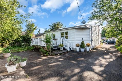 21 Cedar Tree Lane Toms River NJ 08753