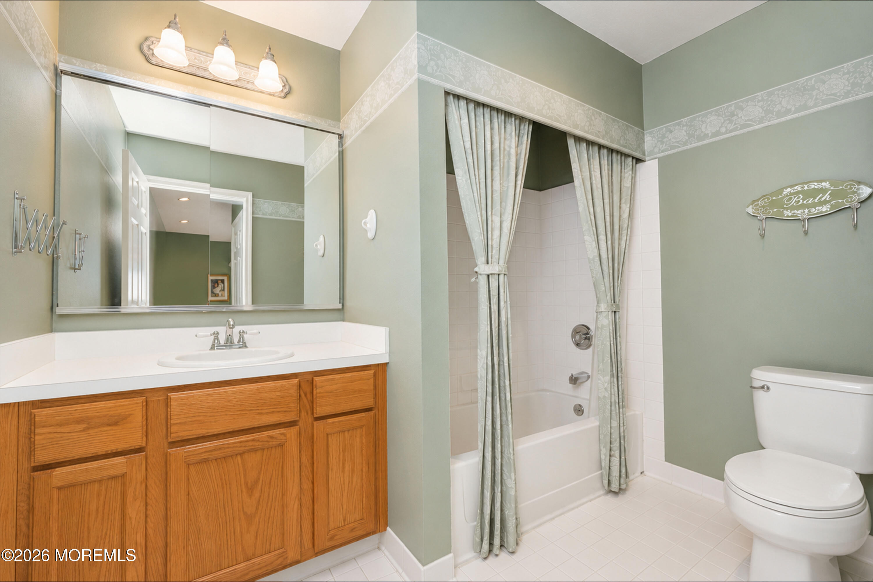 176 Goldfinch Drive Monroe NJ 08831
