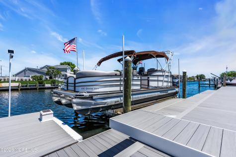 958 Capstan Drive Forked River NJ 08731