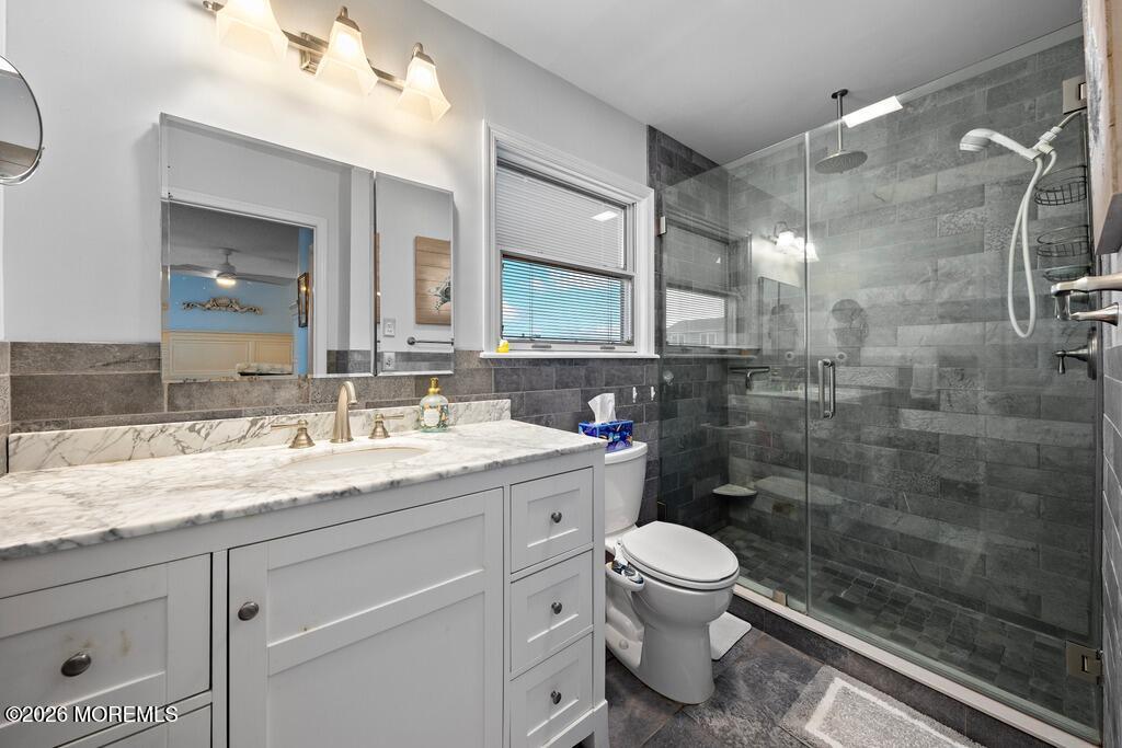 132 Peter Road Manahawkin NJ 08050