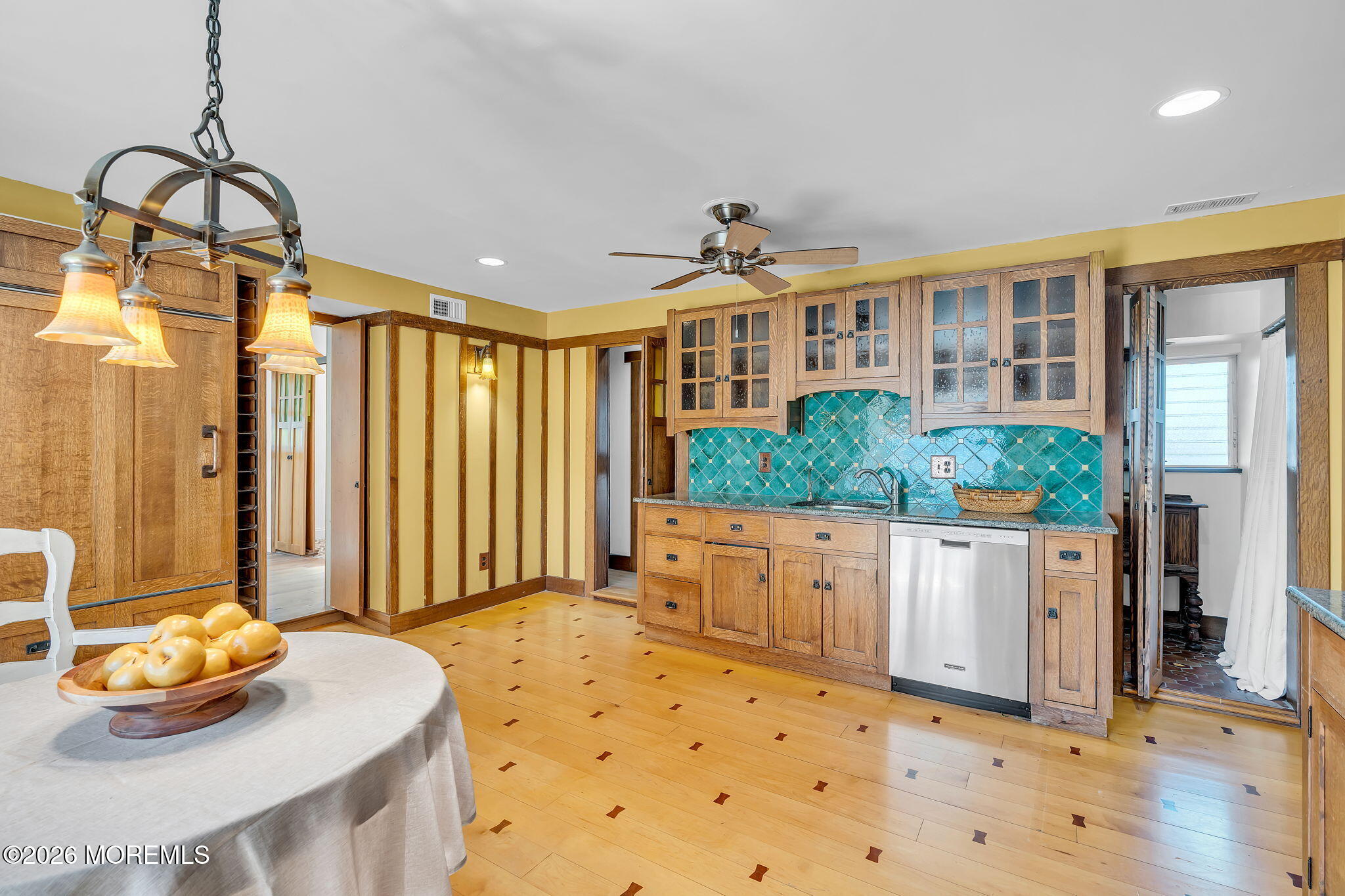 40 1/2 Main Street Manasquan NJ 08736