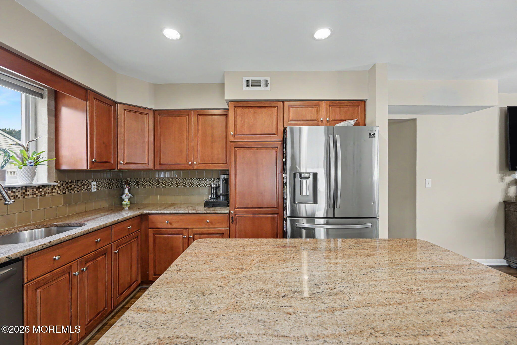 6 Scarlet Lane Howell NJ 07731