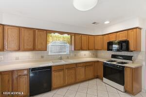 6 Katie Court Lakewood NJ 08701