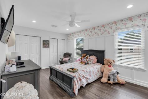 4 Laurel Crest Drive Howell NJ 07731