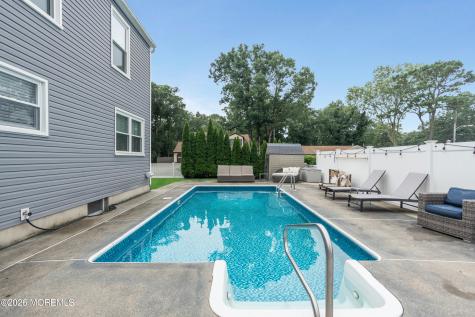 4 Laurel Crest Drive Howell NJ 07731