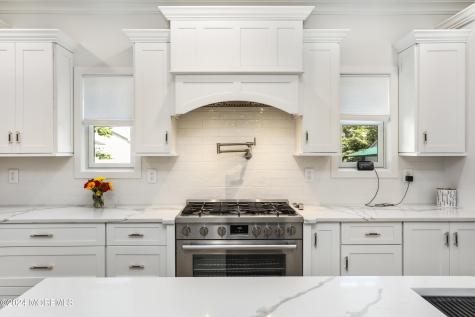 140 Curtis Place Manasquan NJ 08736