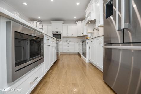 140 Curtis Place Manasquan NJ 08736