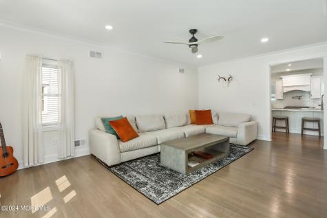 140 Curtis Place Manasquan NJ 08736