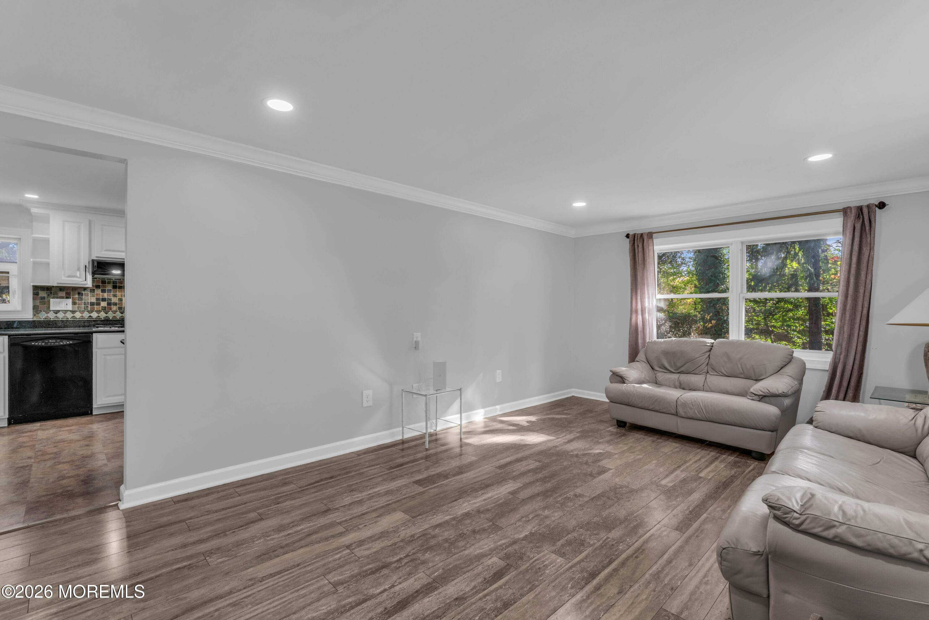 927 Indian Hill Road Toms River NJ 08753