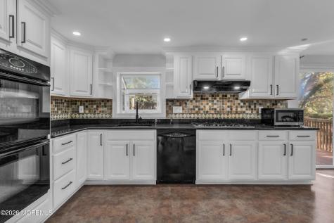 927 Indian Hill Road Toms River NJ 08753
