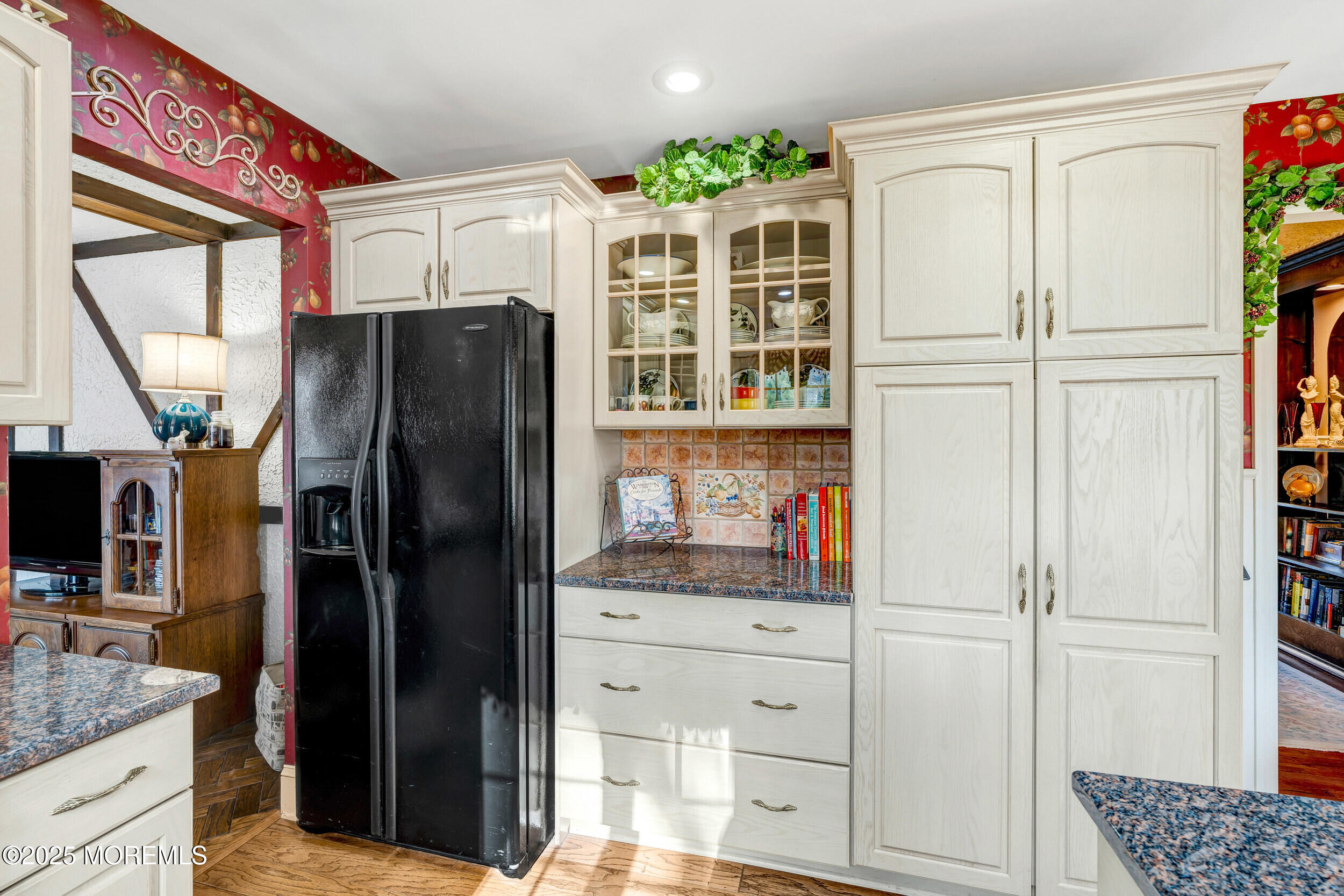 21 Meadowbrook Drive Howell NJ 07731