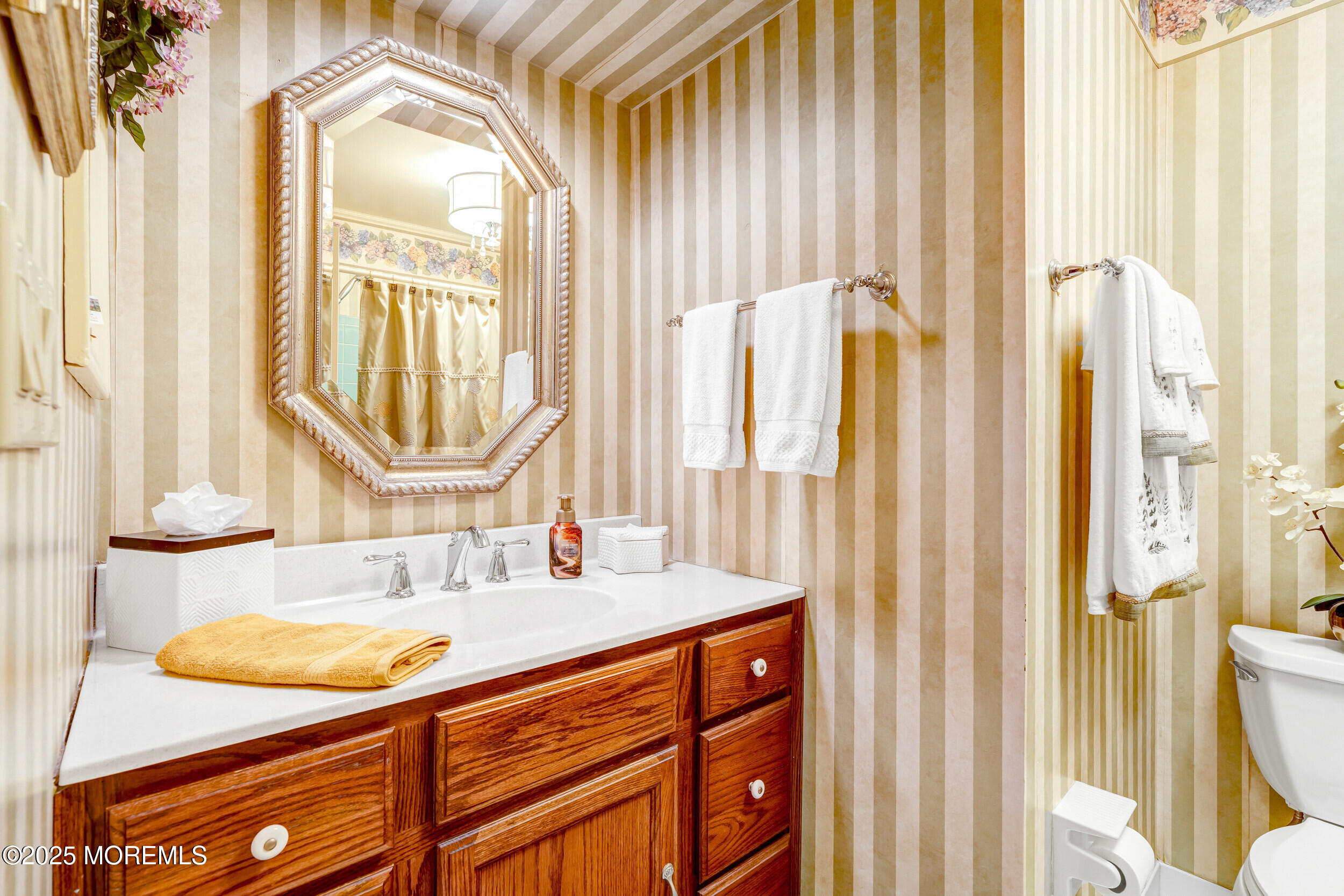 21 Meadowbrook Drive Howell NJ 07731