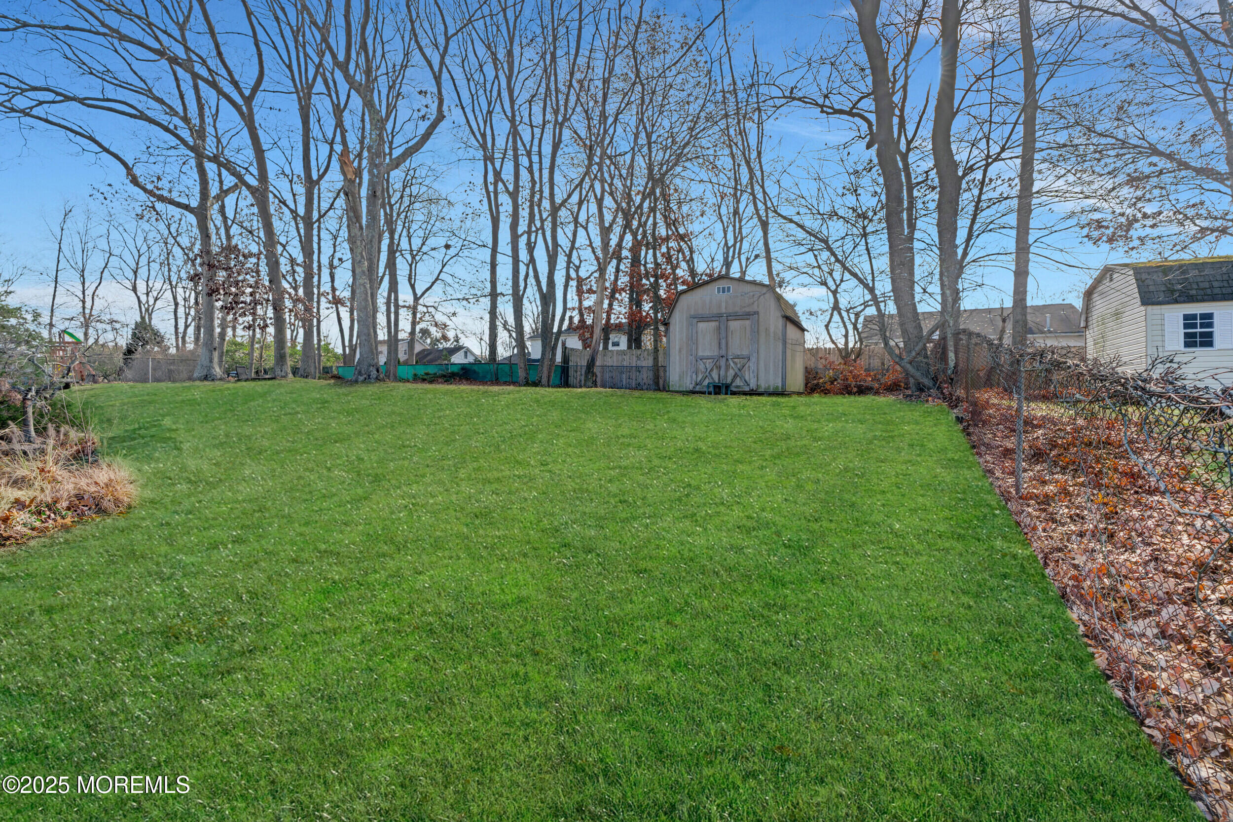 21 Meadowbrook Drive Howell NJ 07731