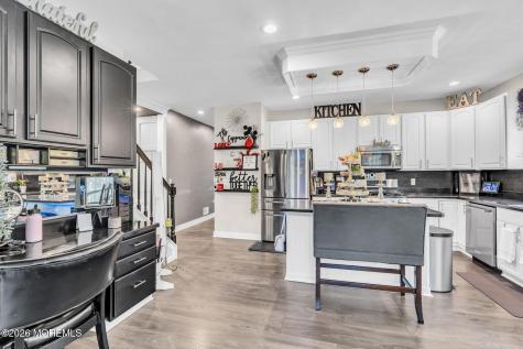 19 Whisper Way Barnegat NJ 08005