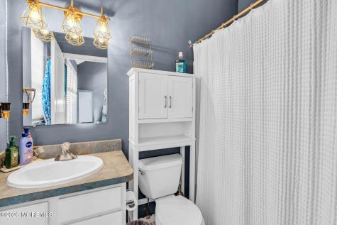 19 Whisper Way Barnegat NJ 08005