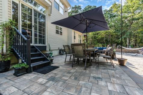 19 Whisper Way Barnegat NJ 08005