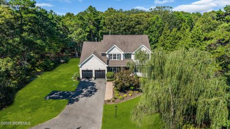 19 Whisper Way Barnegat NJ 08005