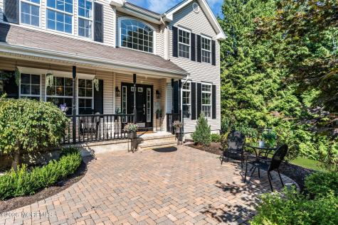 19 Whisper Way Barnegat NJ 08005