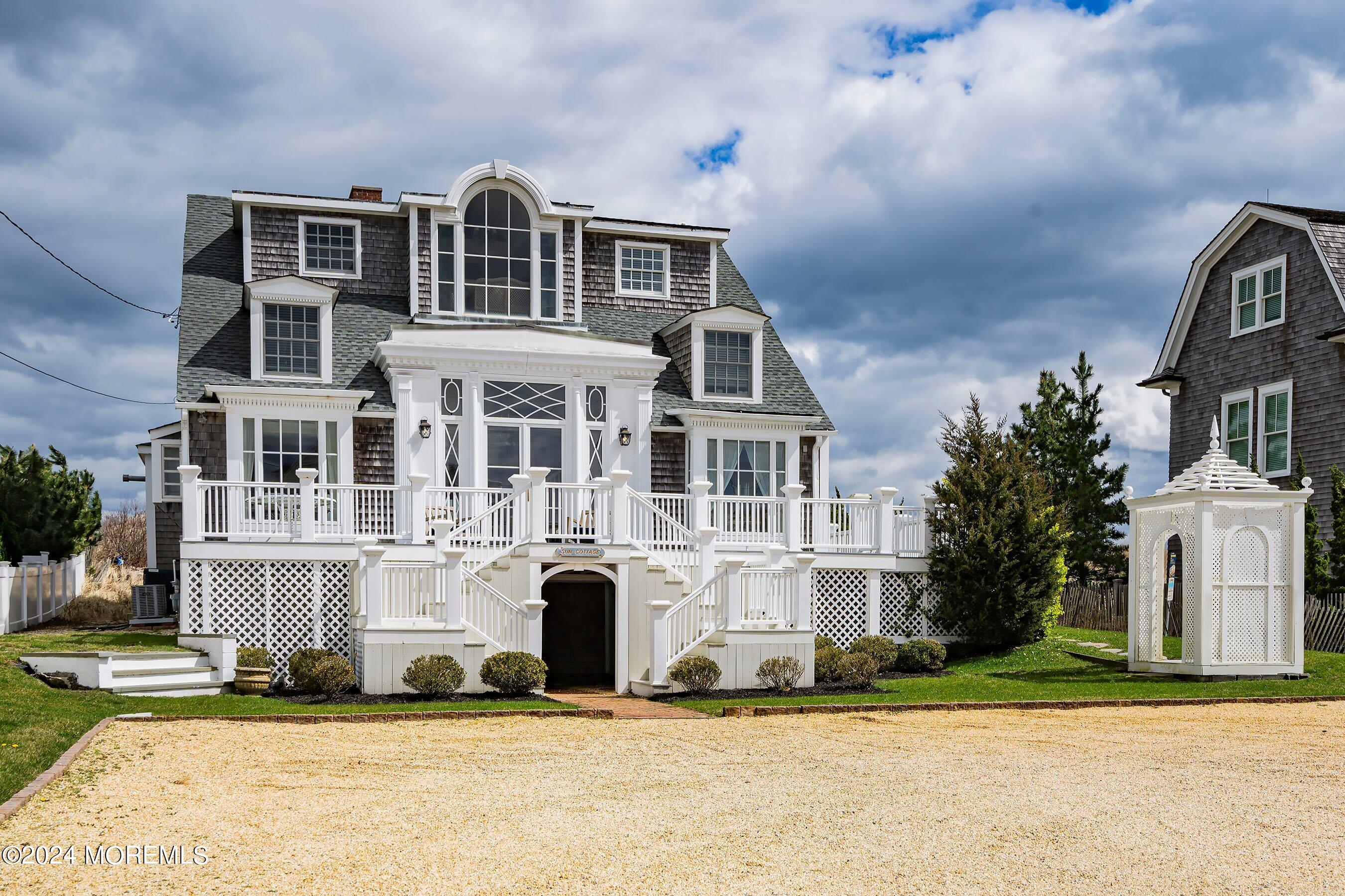 961 East Avenue Mantoloking NJ 08738