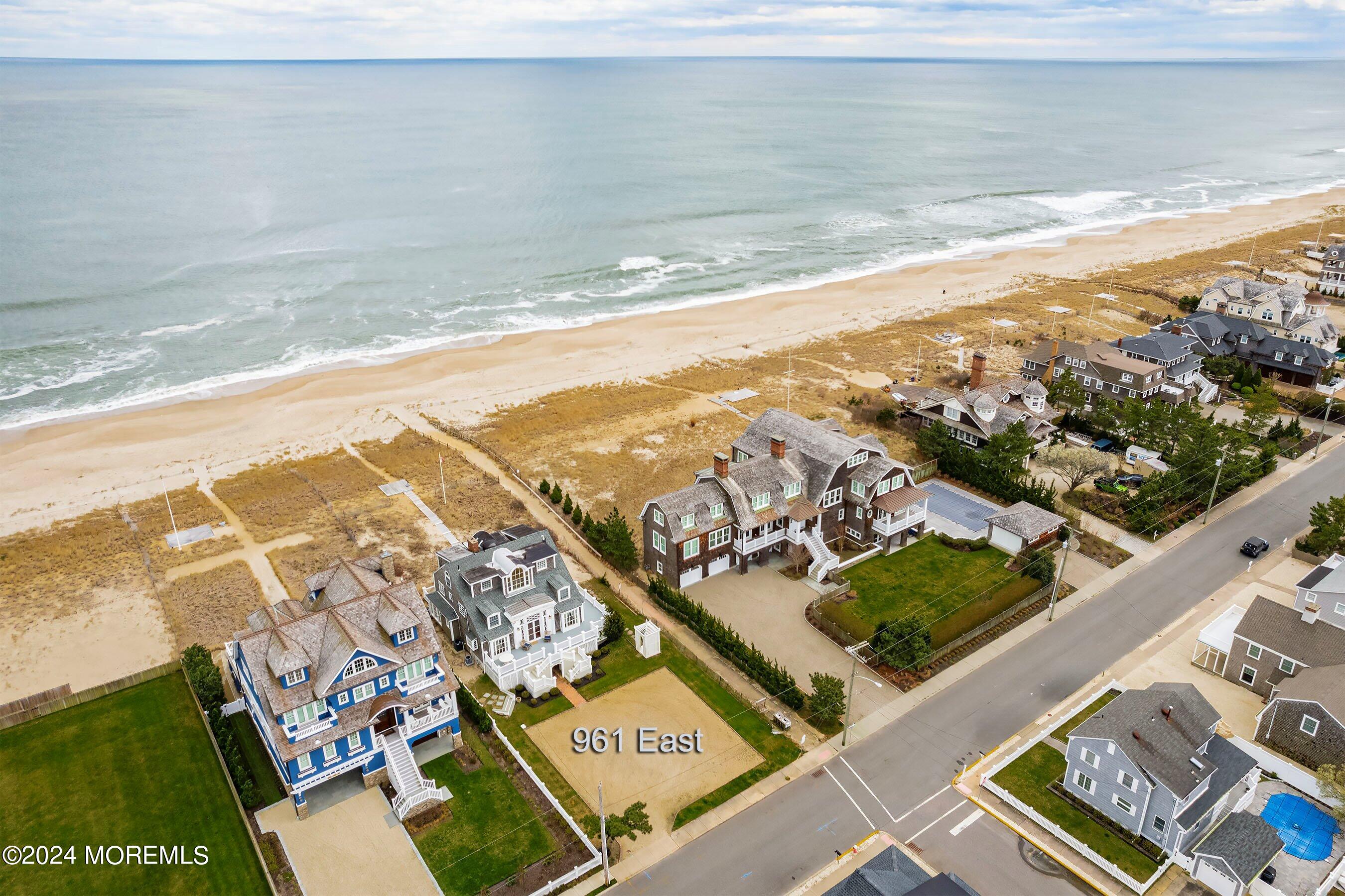 961 East Avenue Mantoloking NJ 08738