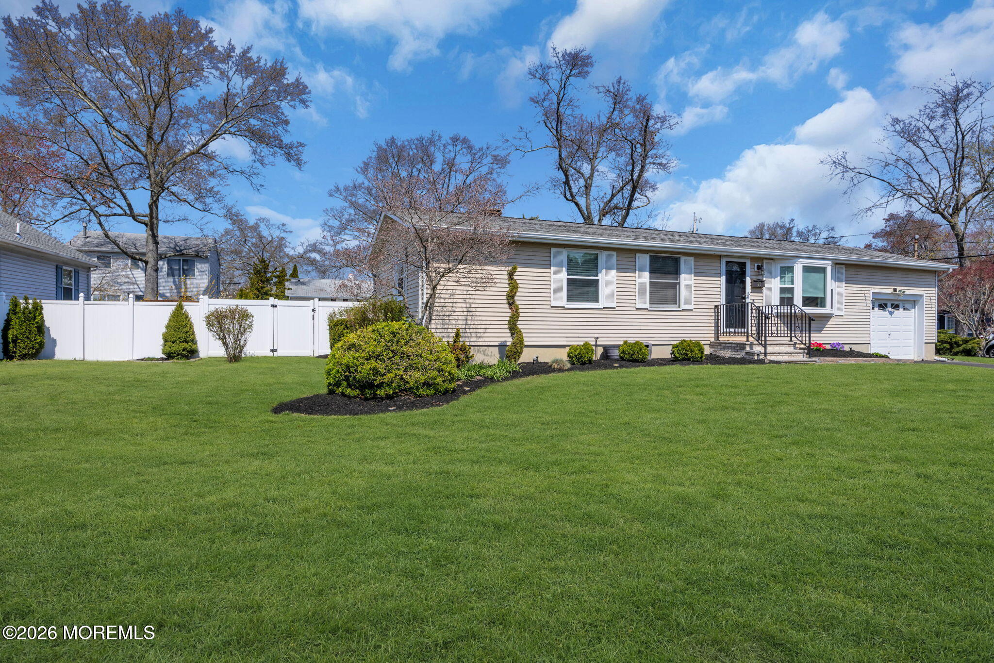 71 Pine Street Spotswood NJ 08884