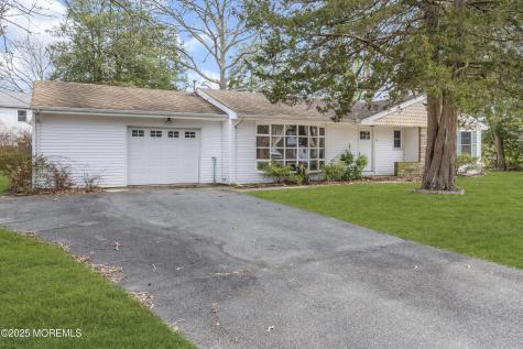 12 Pinehurst Drive Little Egg Harbor NJ 08087