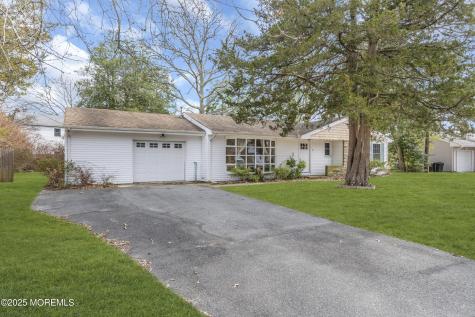 12 Pinehurst Drive Little Egg Harbor NJ 08087