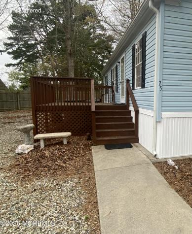 25 Oak Tree Lane Manahawkin NJ 08050