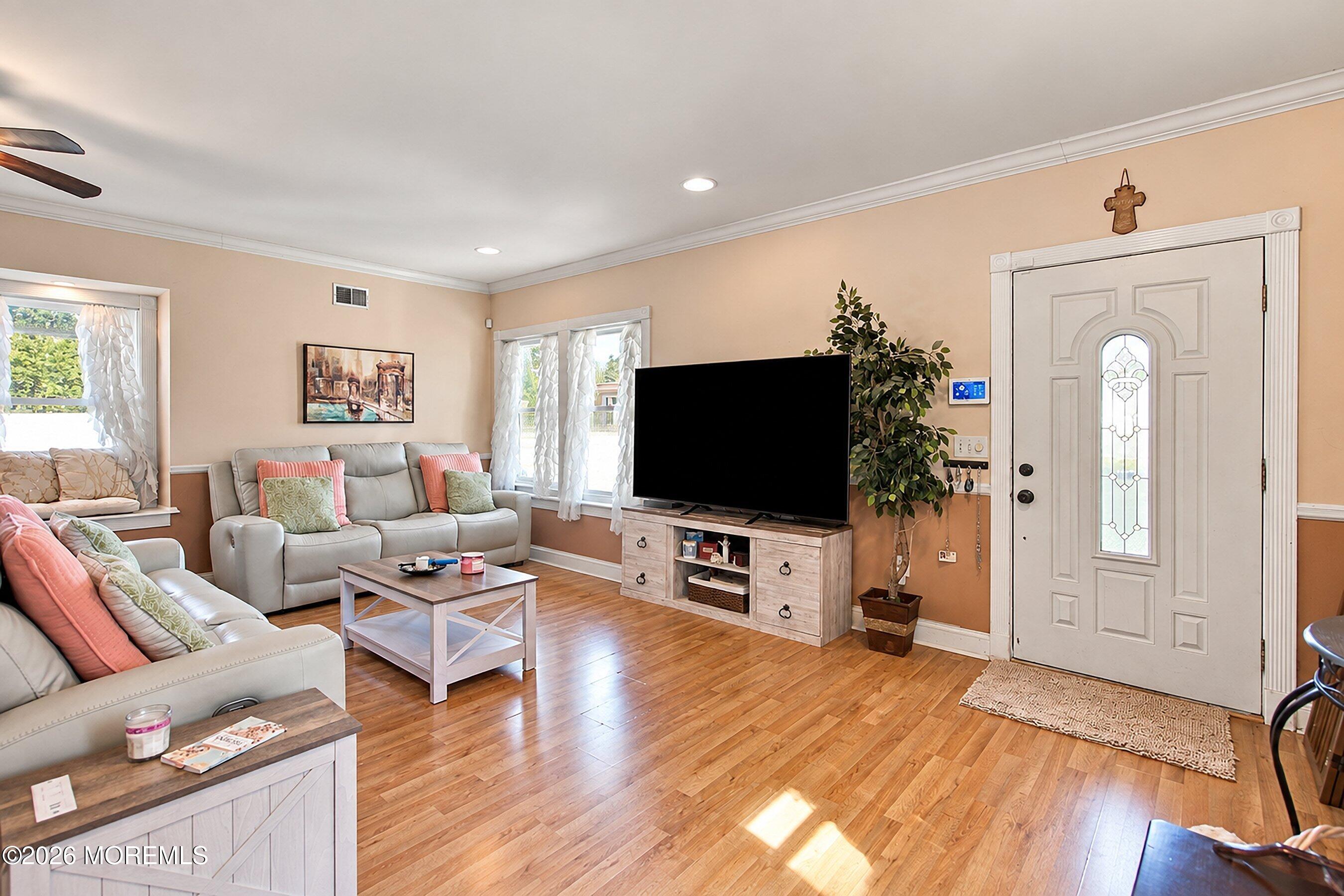 1603 W Maplewood Road Wall NJ 07719