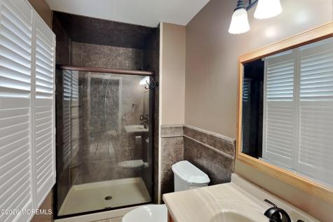 18 Peach Tree Street Jackson NJ 08527
